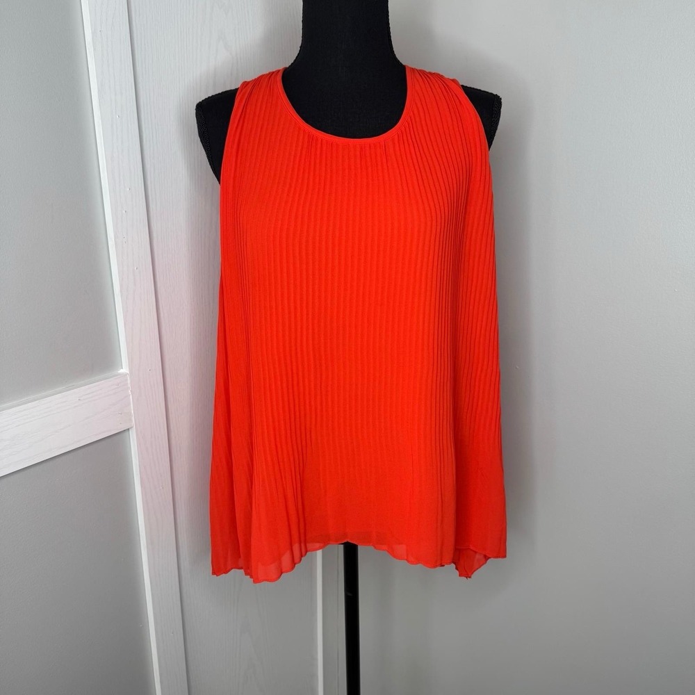 Zara Basic Orange Pleated Flowy‎ Tank Top – XS * Small Tear On Inside Lining